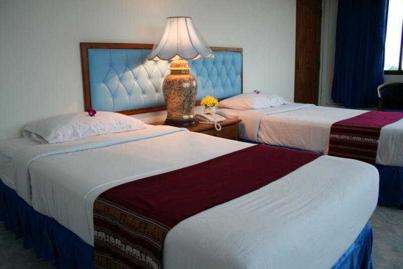 Chateau Chiangmai Hotel Чиангмай Экстерьер фото